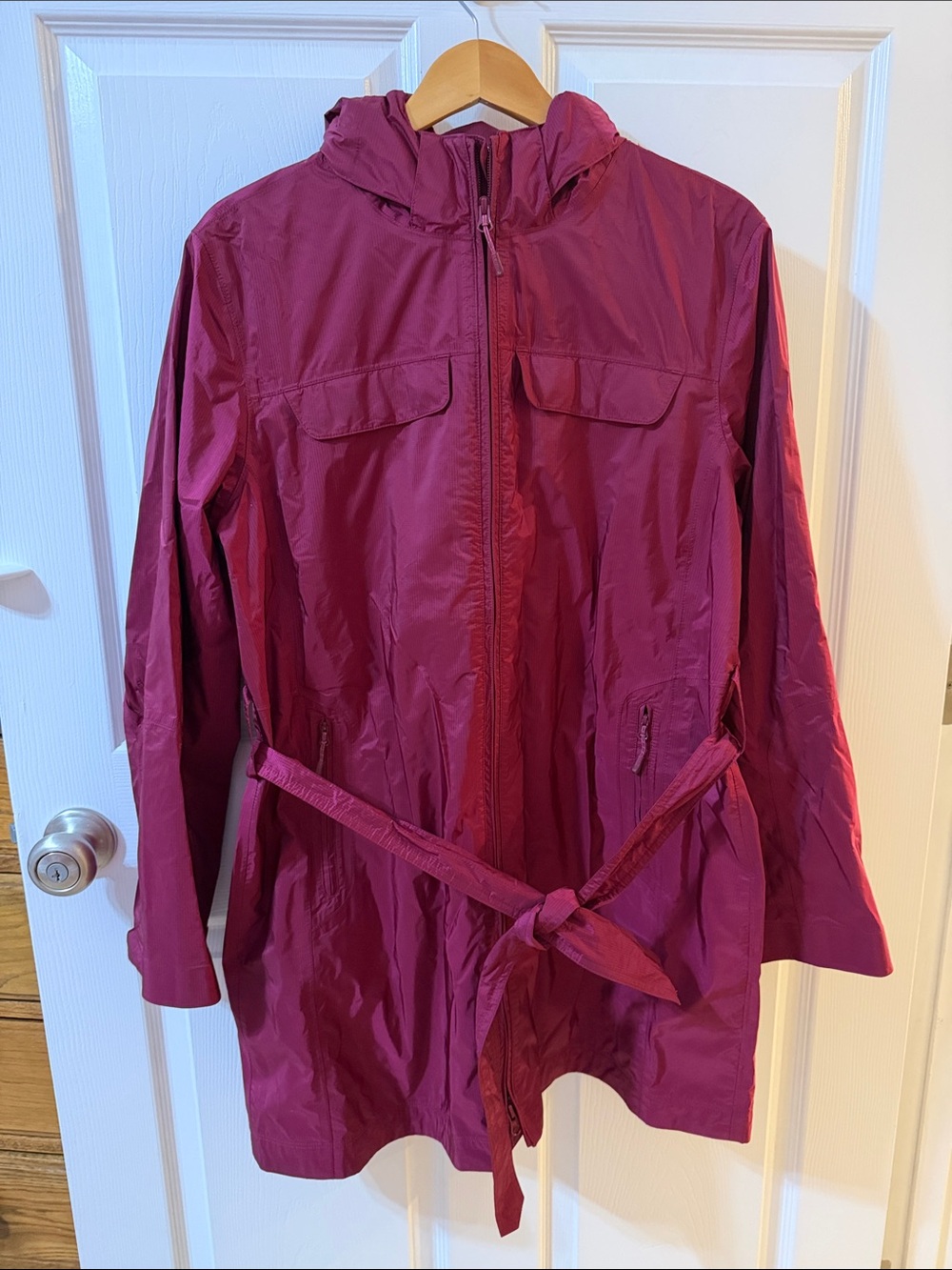 L.L. Bean Women's Hooded Belted Trench Coat Rain Jacket Size XL